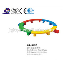 2016 muti-functional children plastic round bridge balance toy